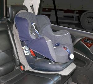 "Vestis"- подкладка под детское автокресло